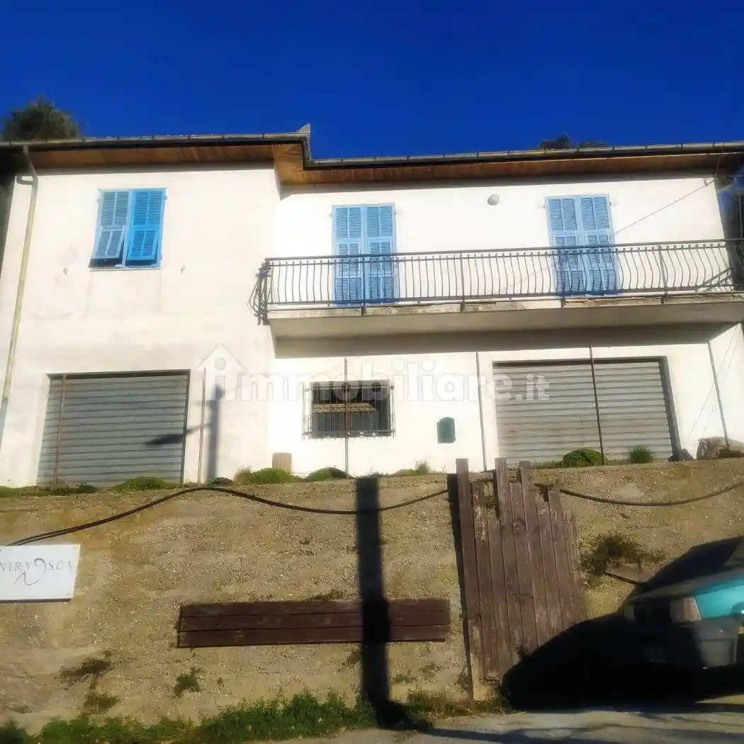 Appartamento in vendita a Pieve di Teco