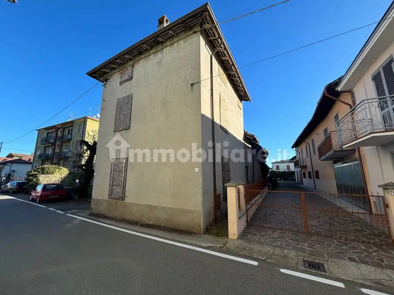 Rustico - Casale in vendita a Alseno