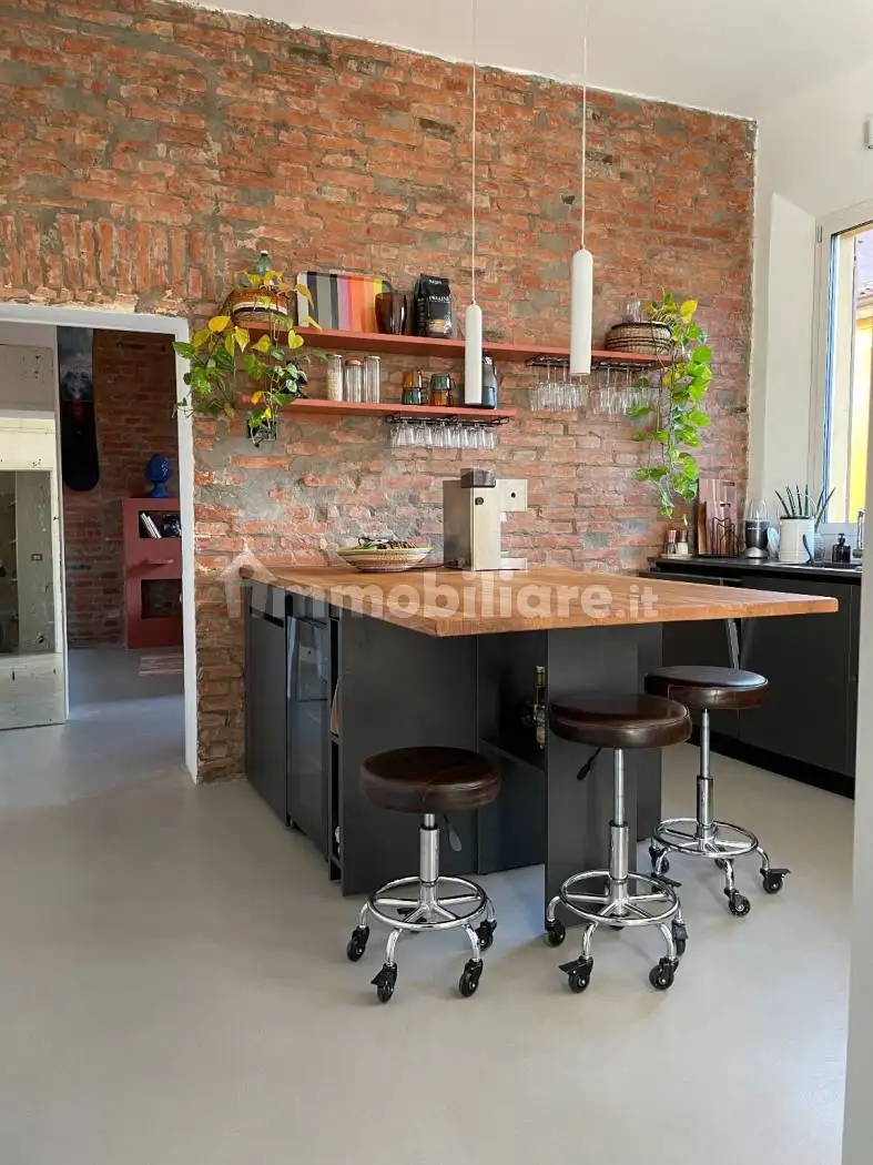 Appartamento in vendita a Bologna