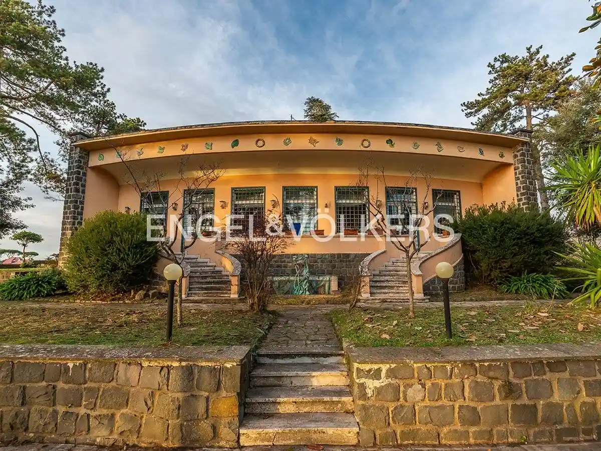 Villa in vendita a Velletri