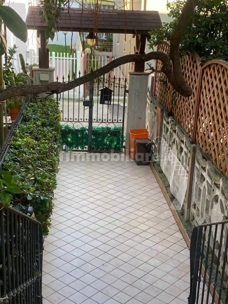 Quadrilocale via Treviso 8, Centro, Giulianova - foto 2