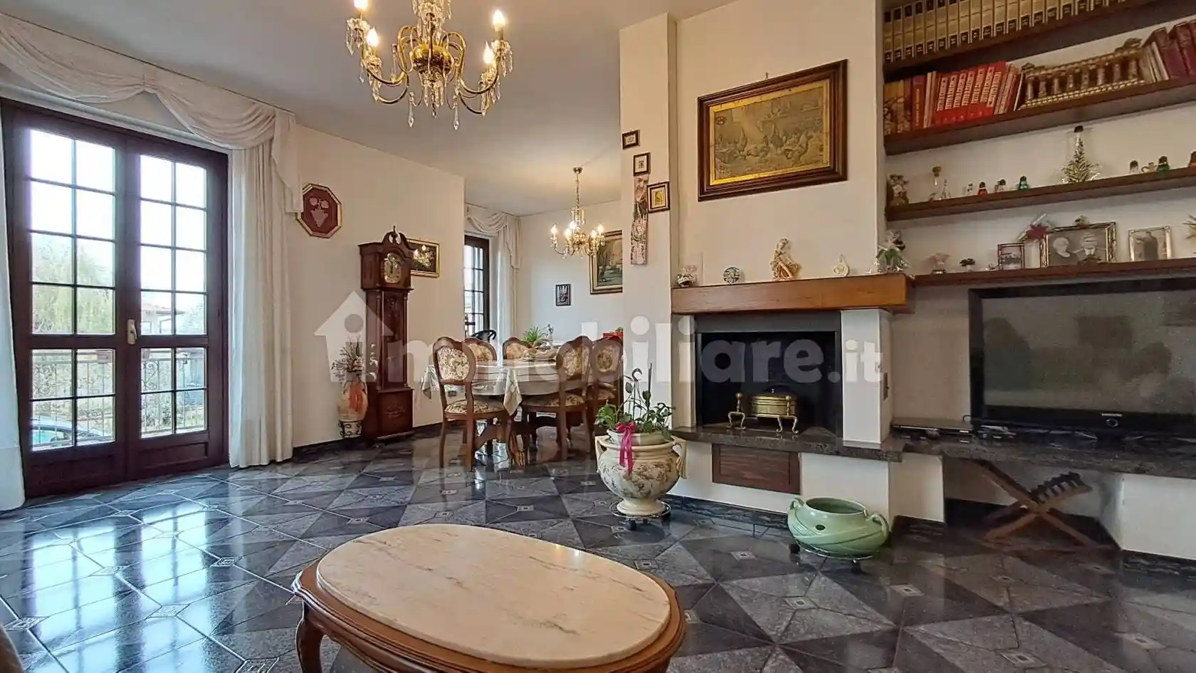 Villa in vendita a Voghera