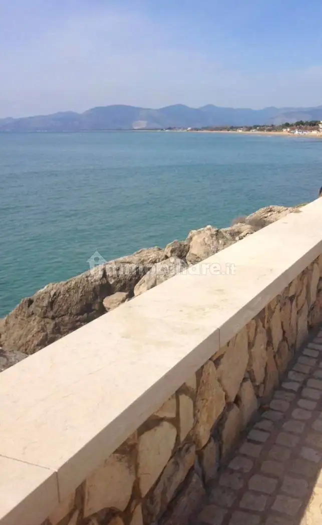 Appartamento in affitto a Sperlonga