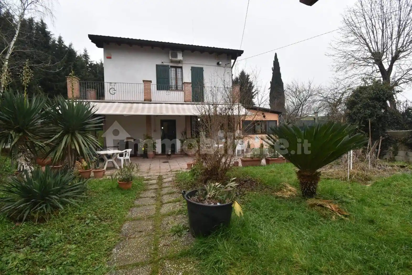 Villa in vendita a Guastalla