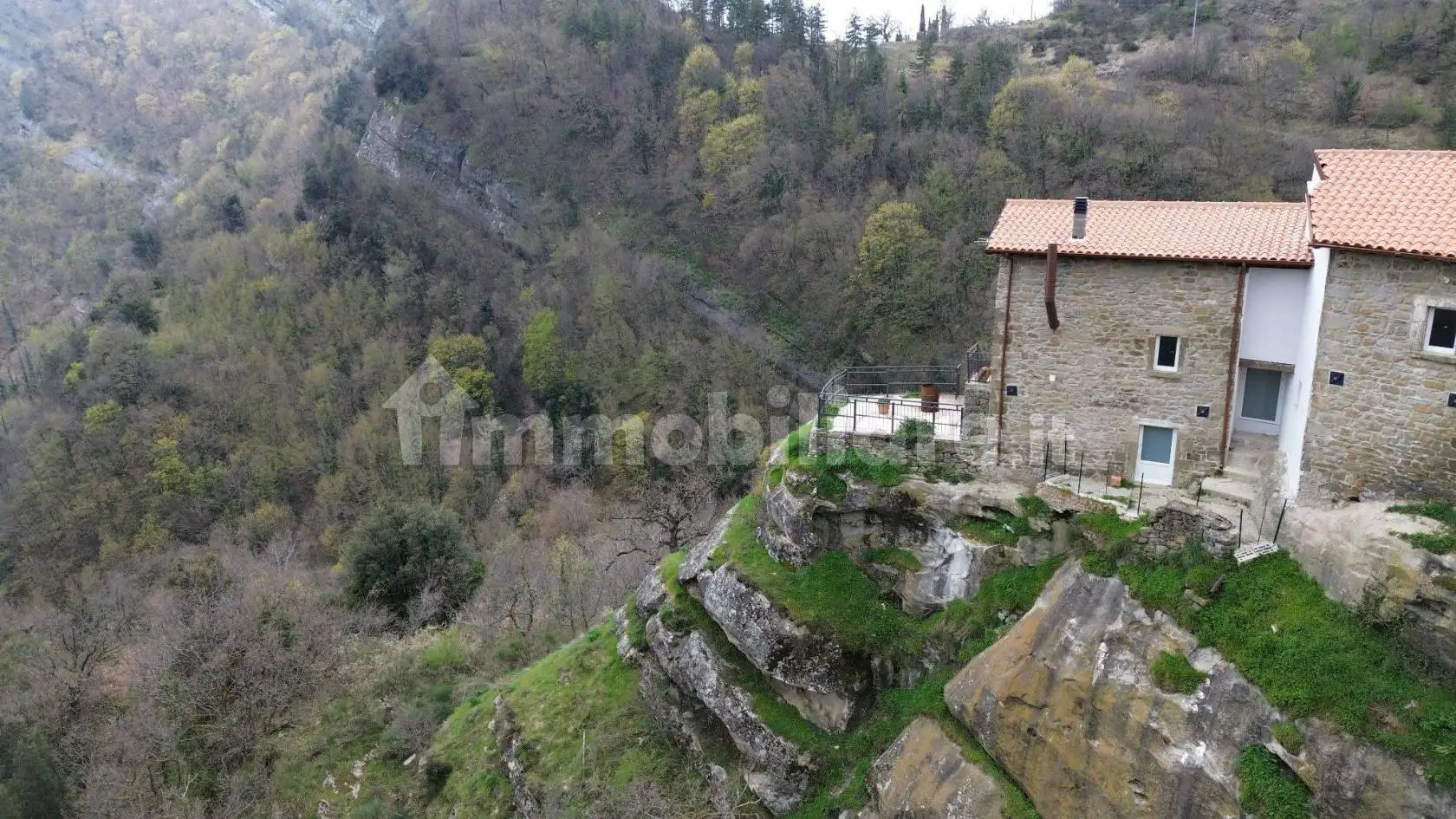 Casale piazza Terme 26, Acquasanta Terme - foto 3
