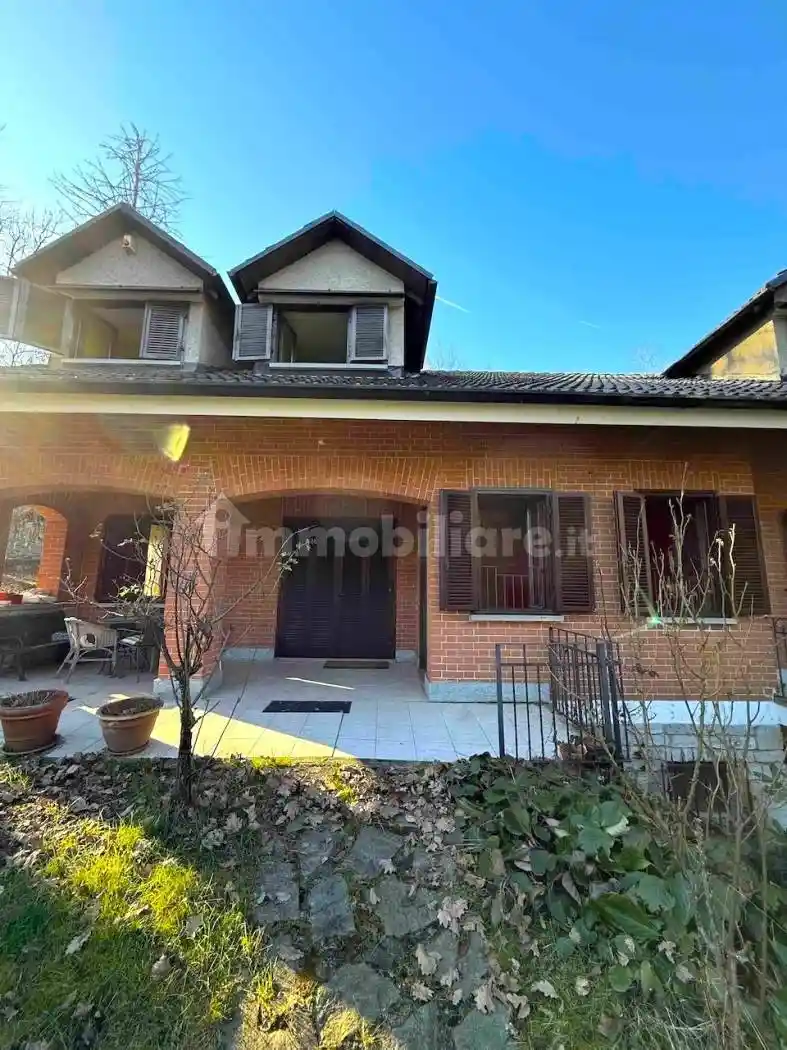 Villa in vendita a Val della Torre