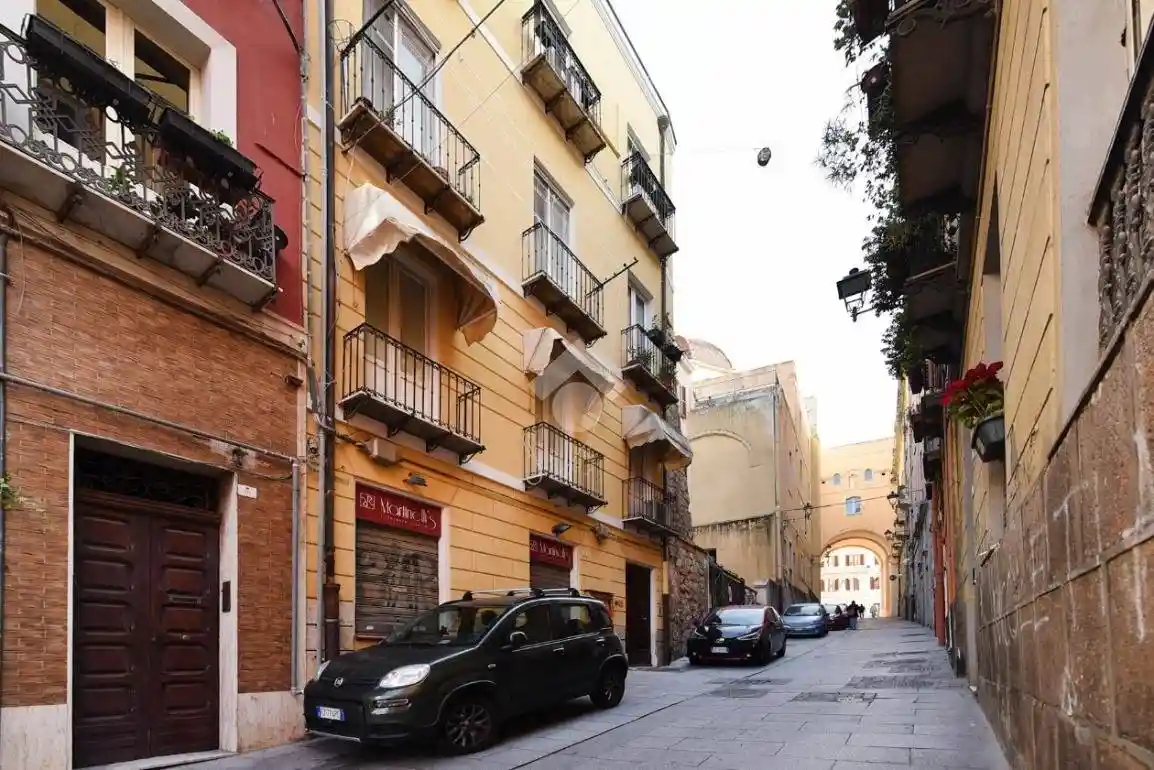 Appartamento in vendita a Cagliari
