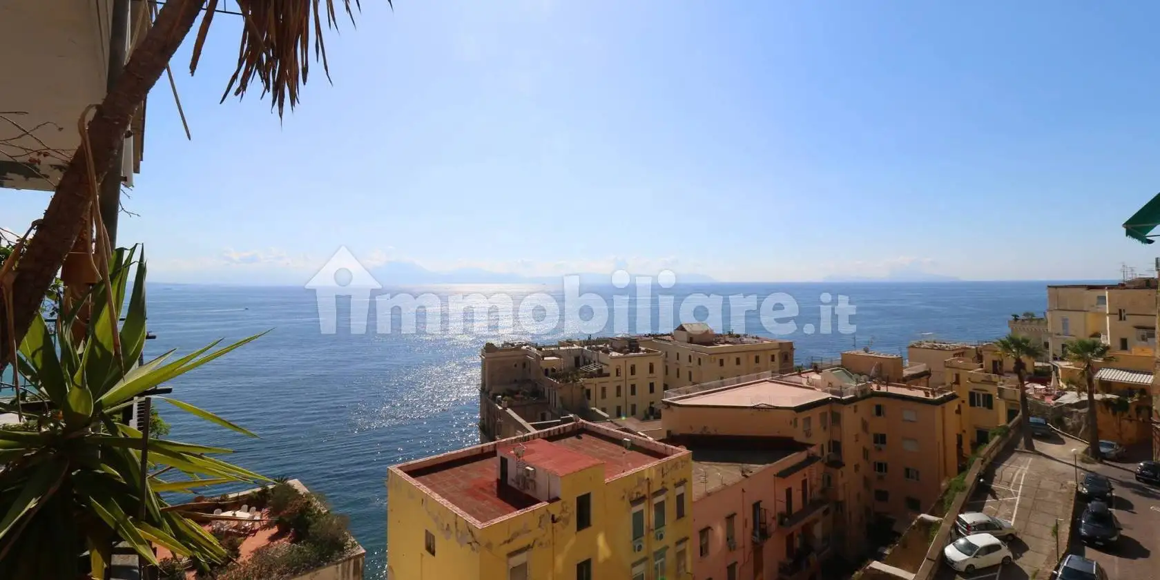 Appartamento in vendita a Napoli