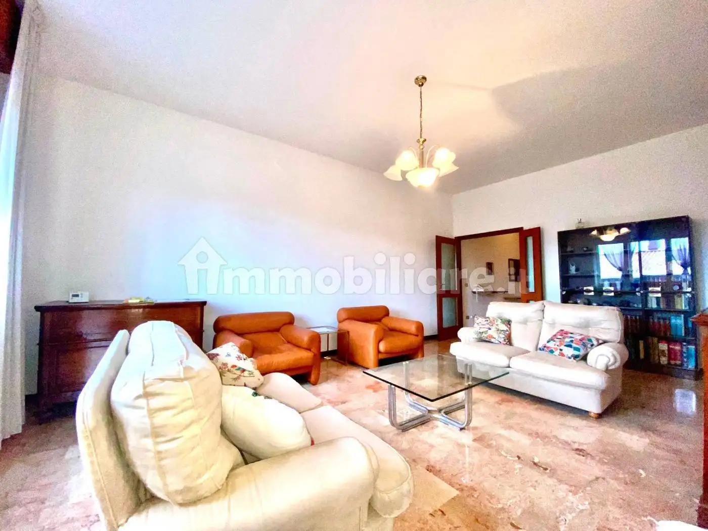 Appartamento in vendita a Forlì