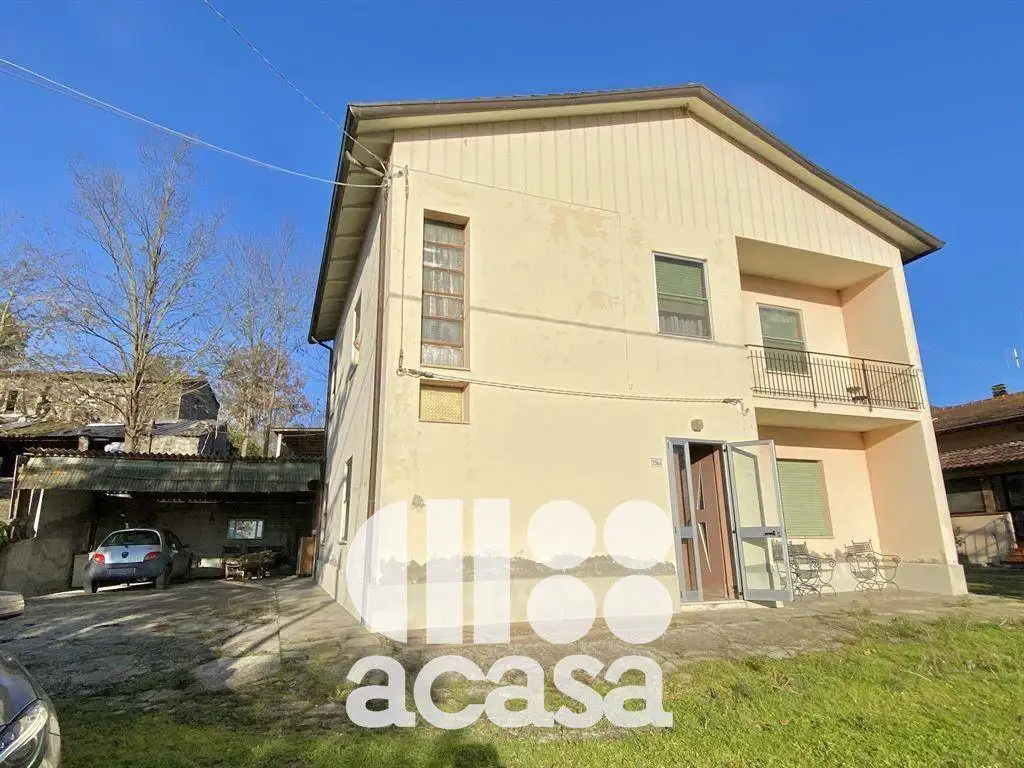 Palazzo - Edificio in vendita a Cesena