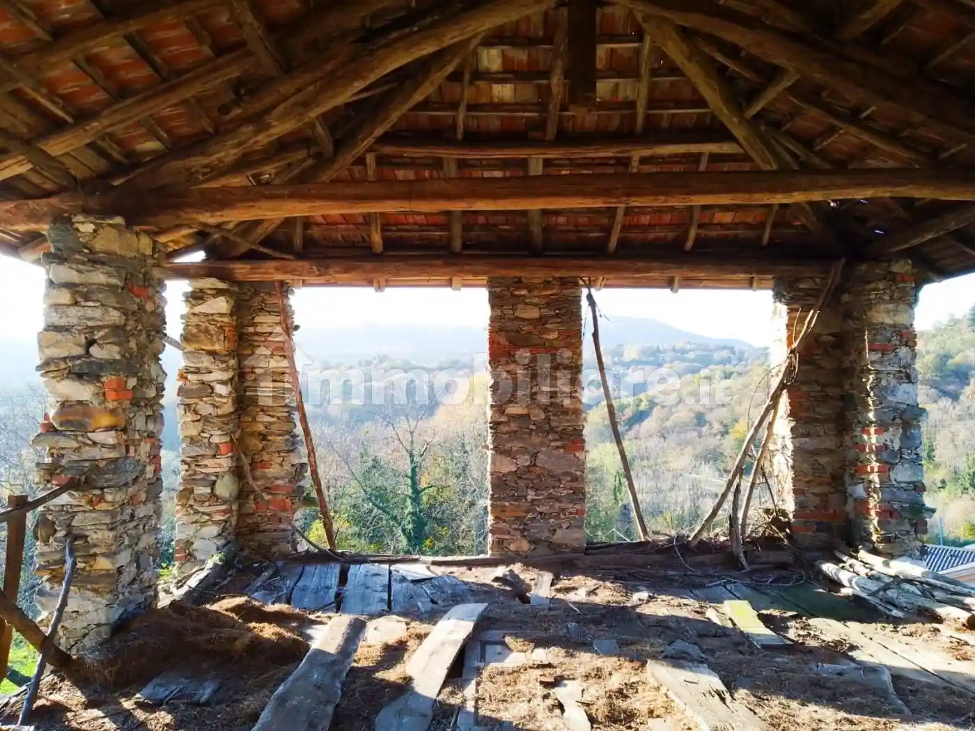 Rustico - Casale in vendita a Brovello-Carpugnino