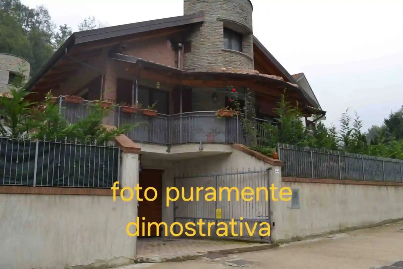 Villa - foto 2