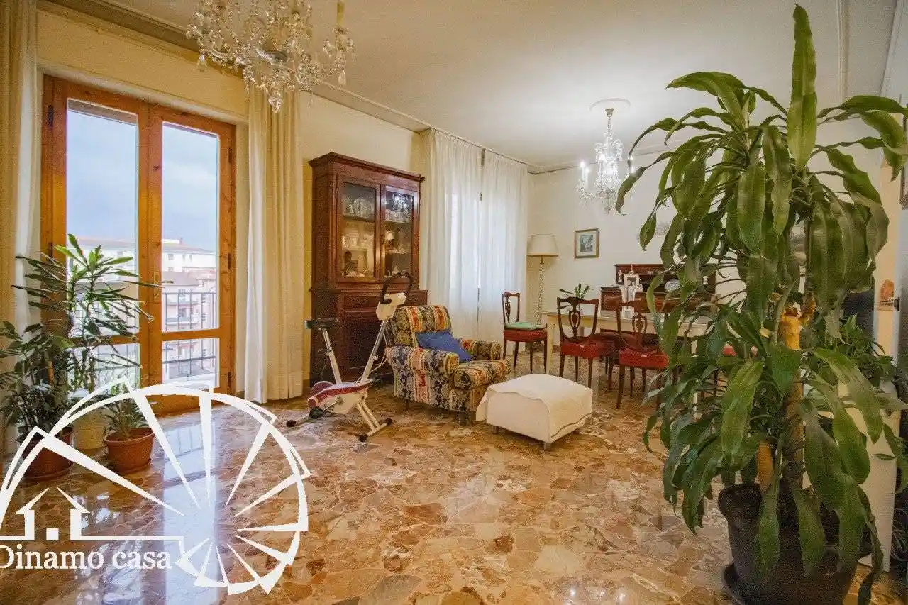 Appartamento in vendita a Prato