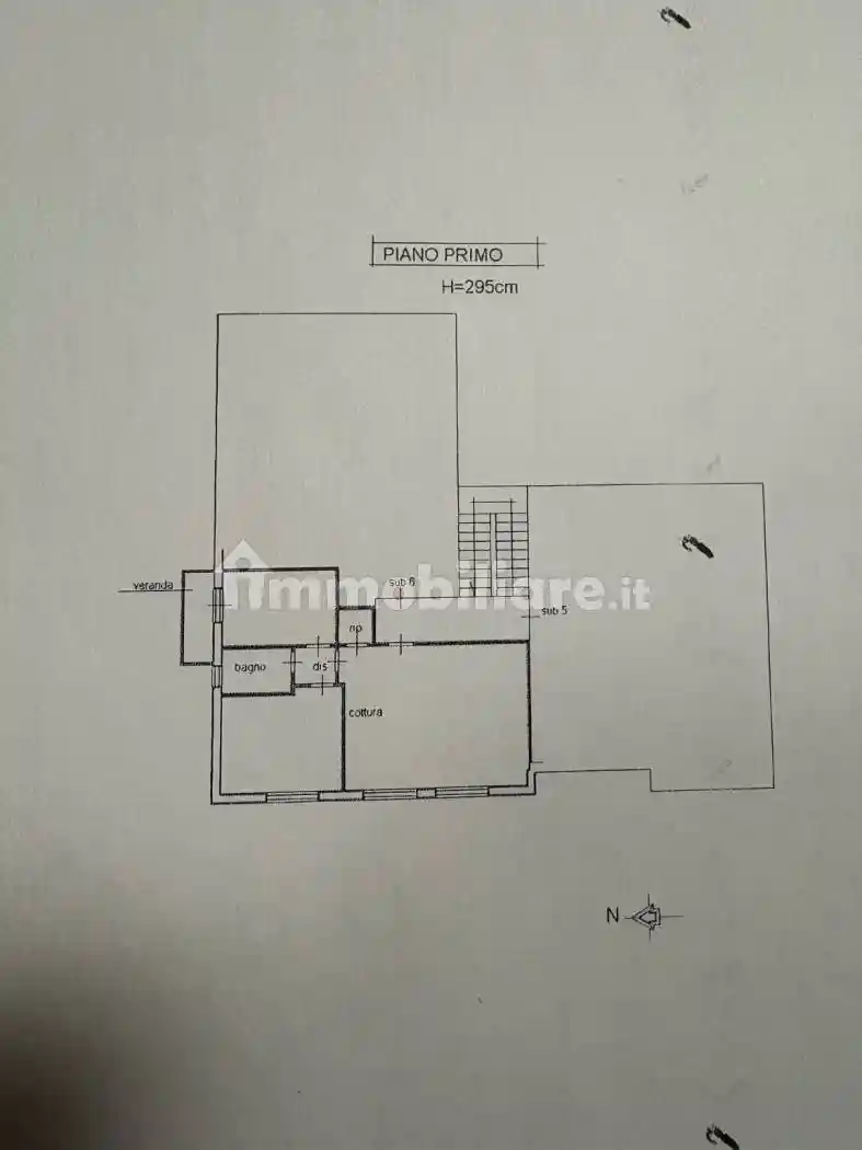 Appartamento in vendita a Collesalvetti