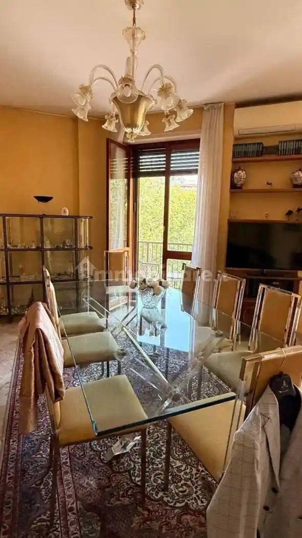 Quadrilocale piazza Vesuvio 8, Dezza, Milano - foto 2