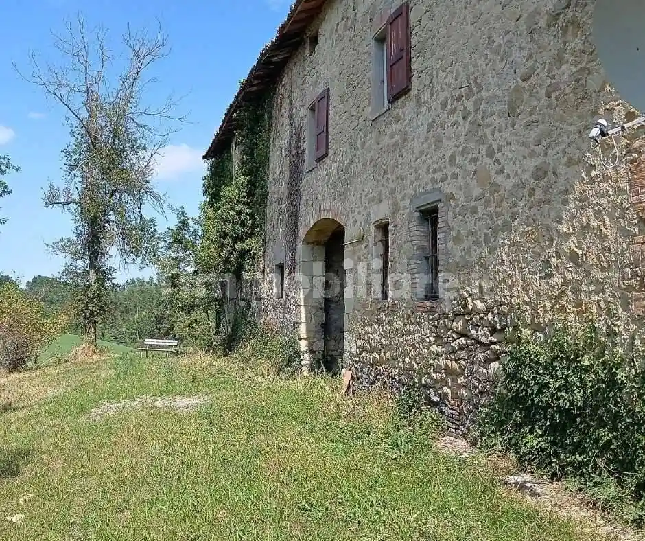 Rustico - Casale in vendita a Carpineti