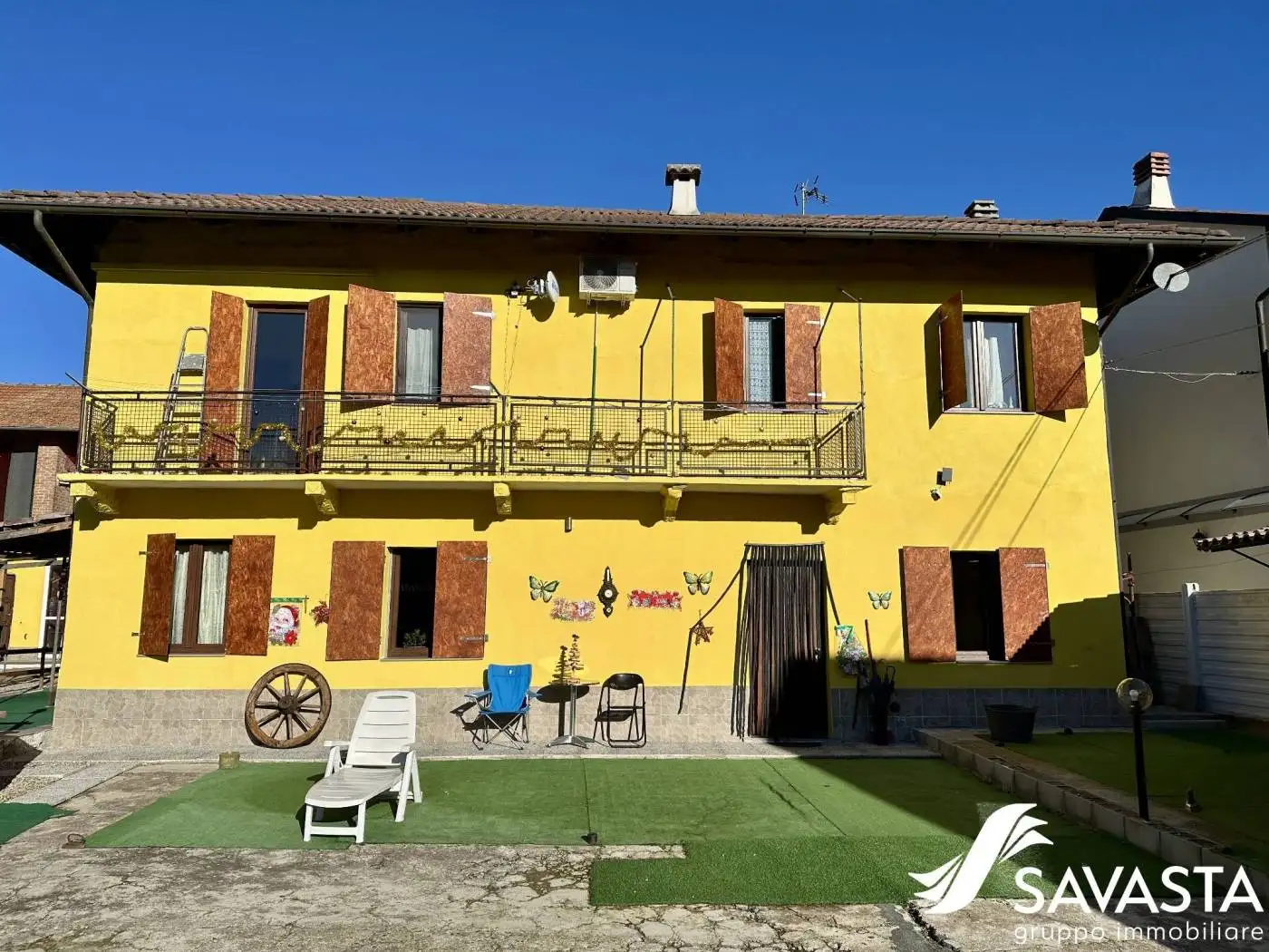 Villa in vendita a Confienza