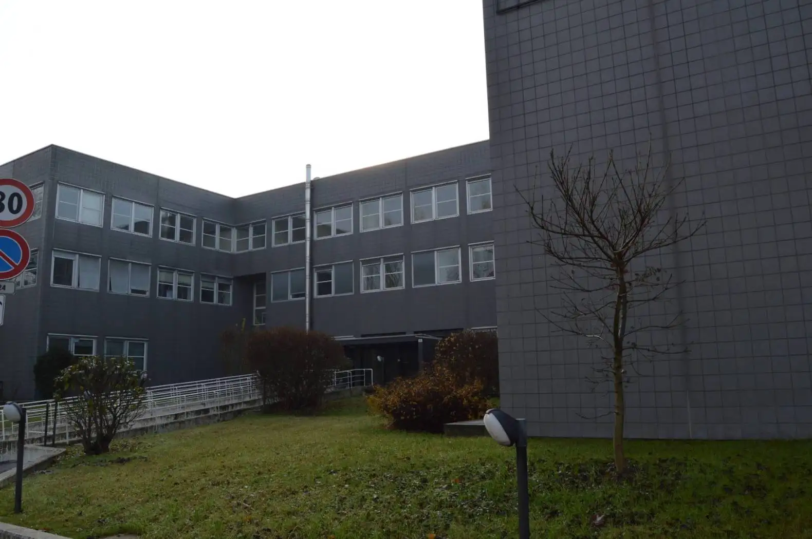 Palazzo - Edificio in vendita a Anzola dell'Emilia