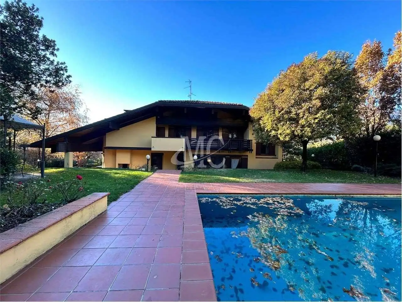 Casa indipendente in vendita a Rovereto