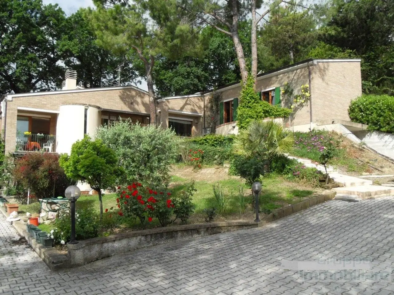 Villa in vendita a Pesaro