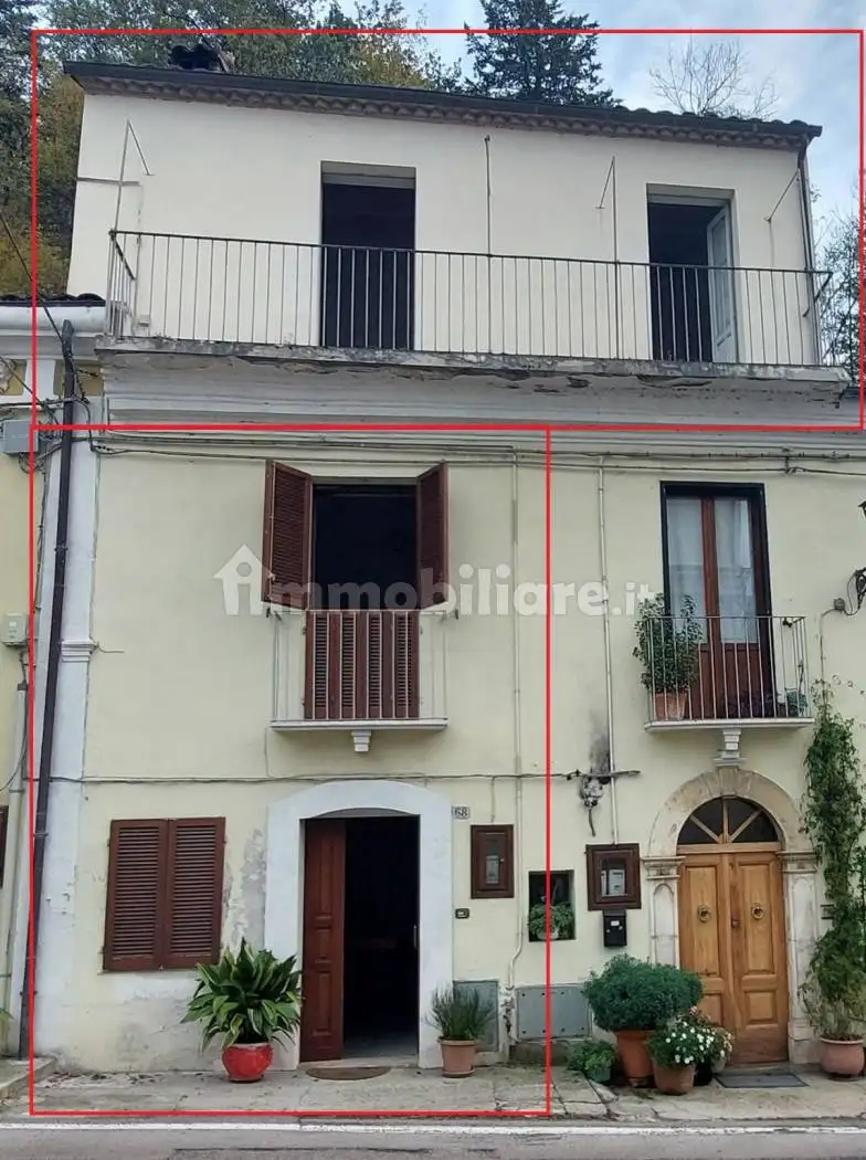 Casa indipendente in vendita a Castelli