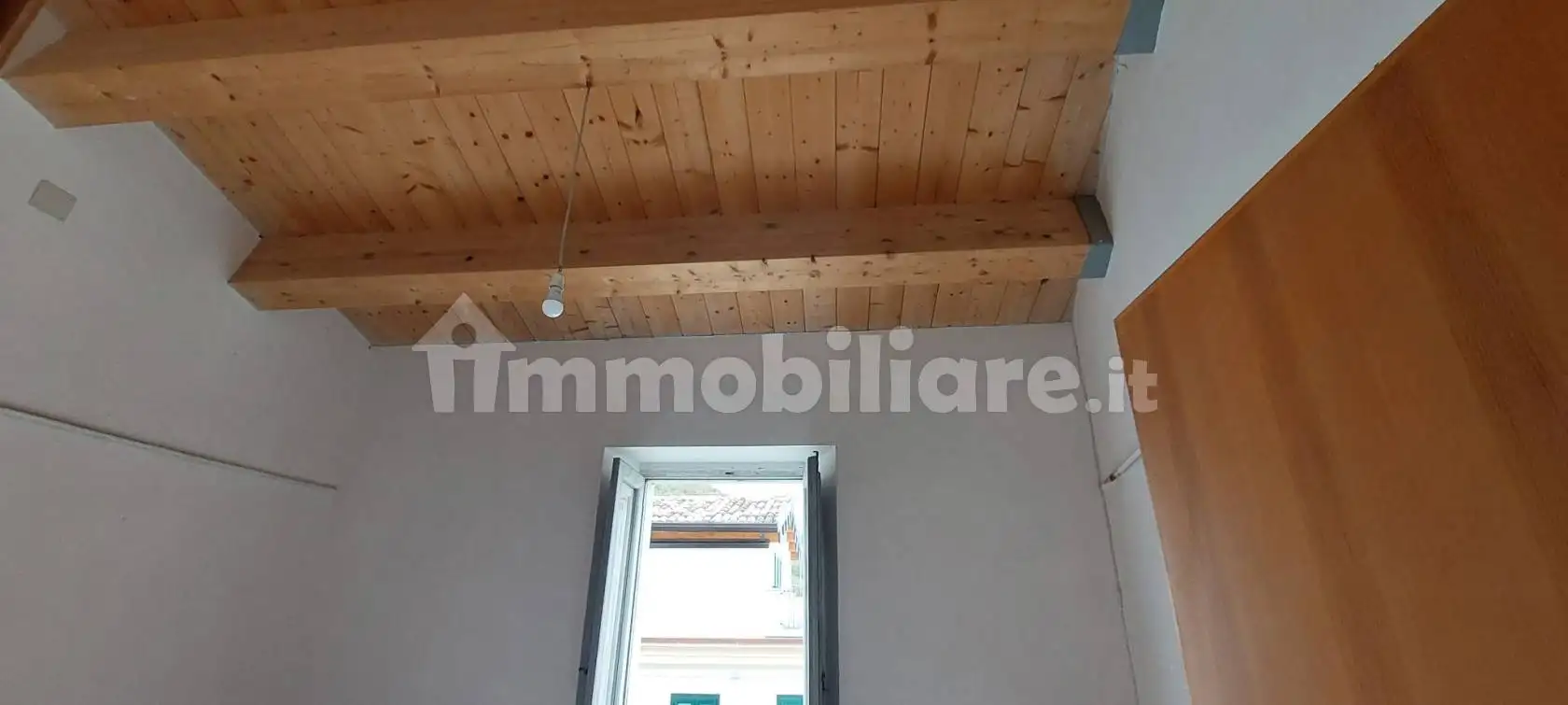 Terratetto unifamiliare via Francescantonio Grue, Castelli - foto 4