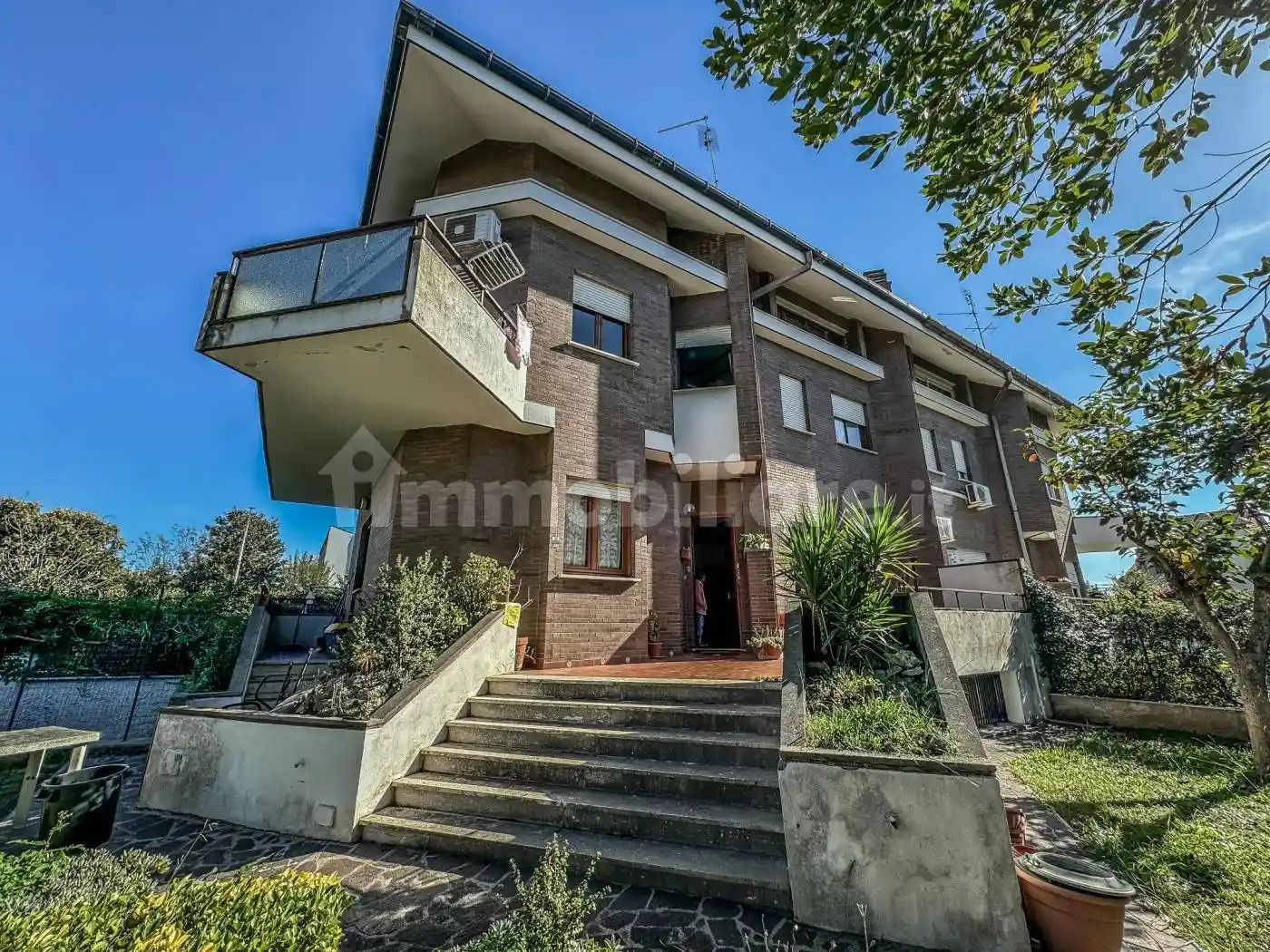 Villa plurifamiliare via Tespi, Axa, Roma - foto 2