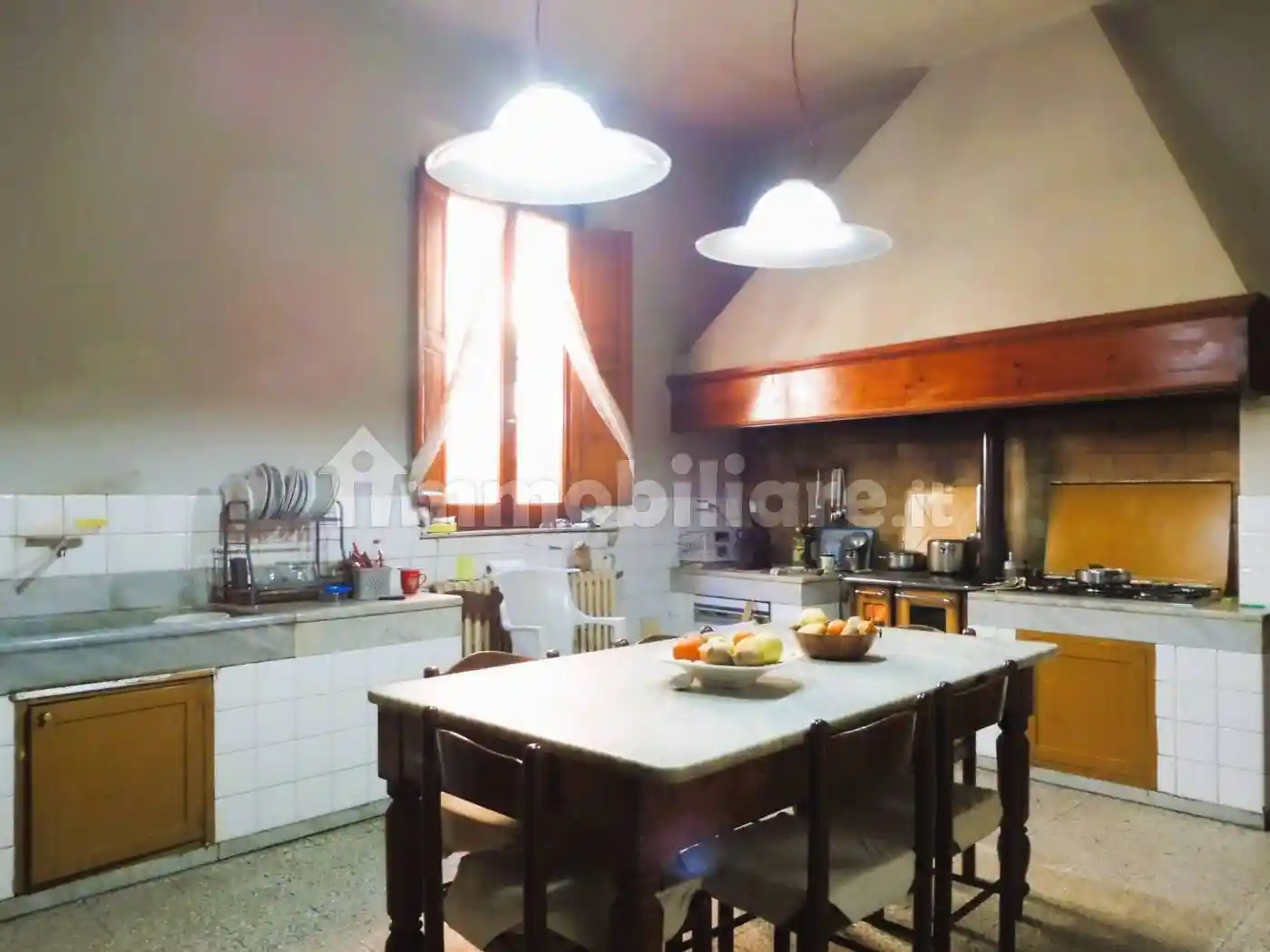 Casa indipendente in vendita a Capraia e Limite