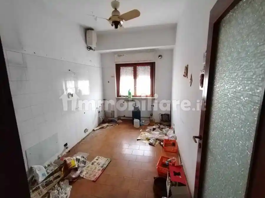Appartamento da ristrutturare, terzo piano, Modena - San Giorgio Extra, Reggio Calabria - foto 3