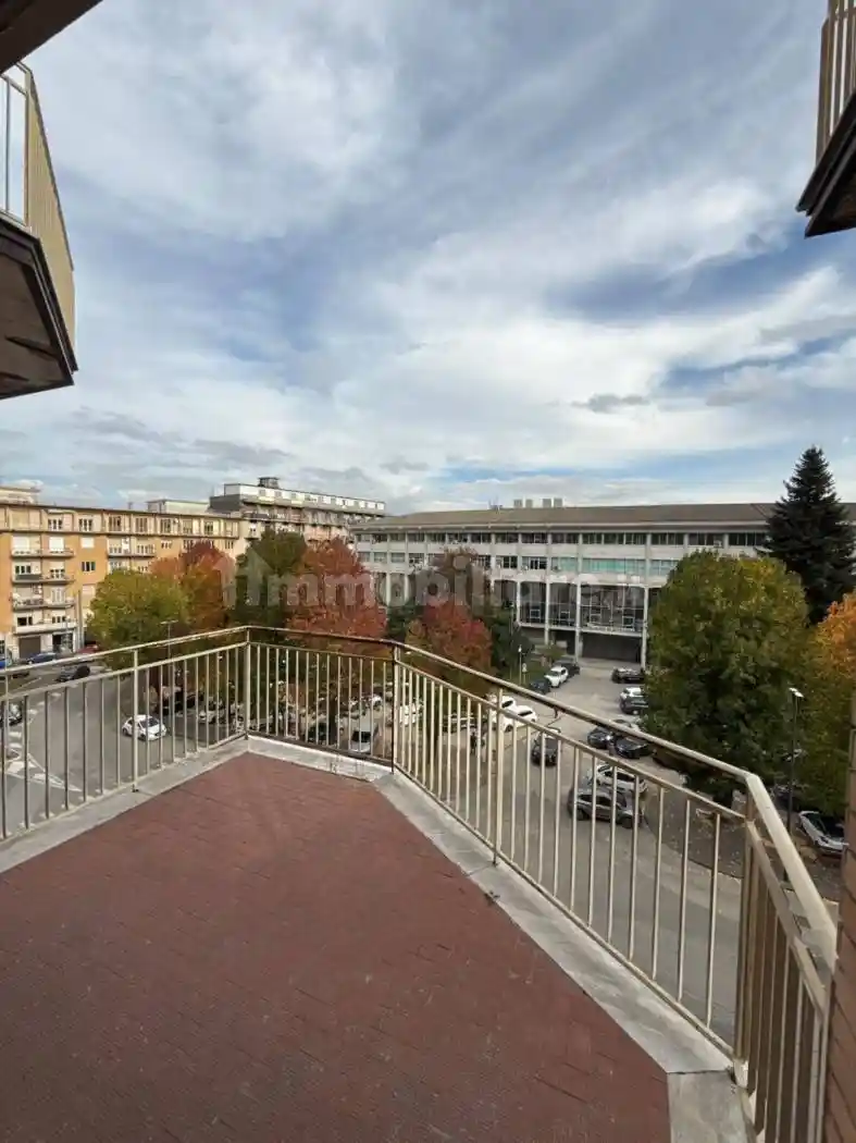 Appartamento piazza d'Armi, A. Annarumma, A. Gasperi, F. Tedesco, Avellino - foto 3