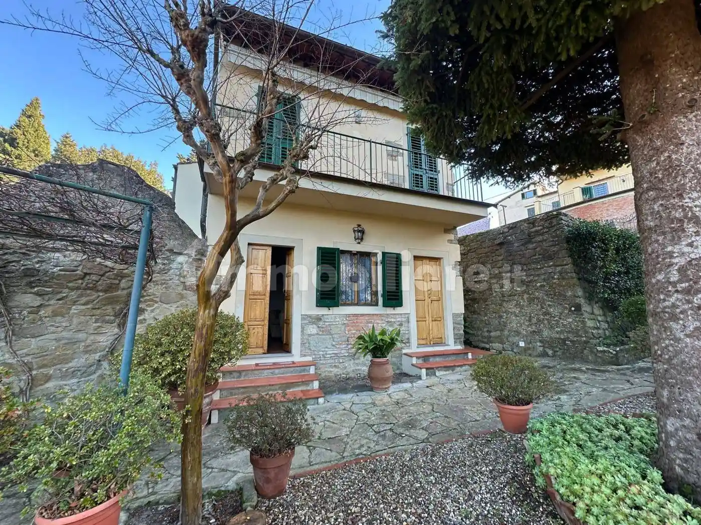 Casa indipendente in affitto a Fiesole