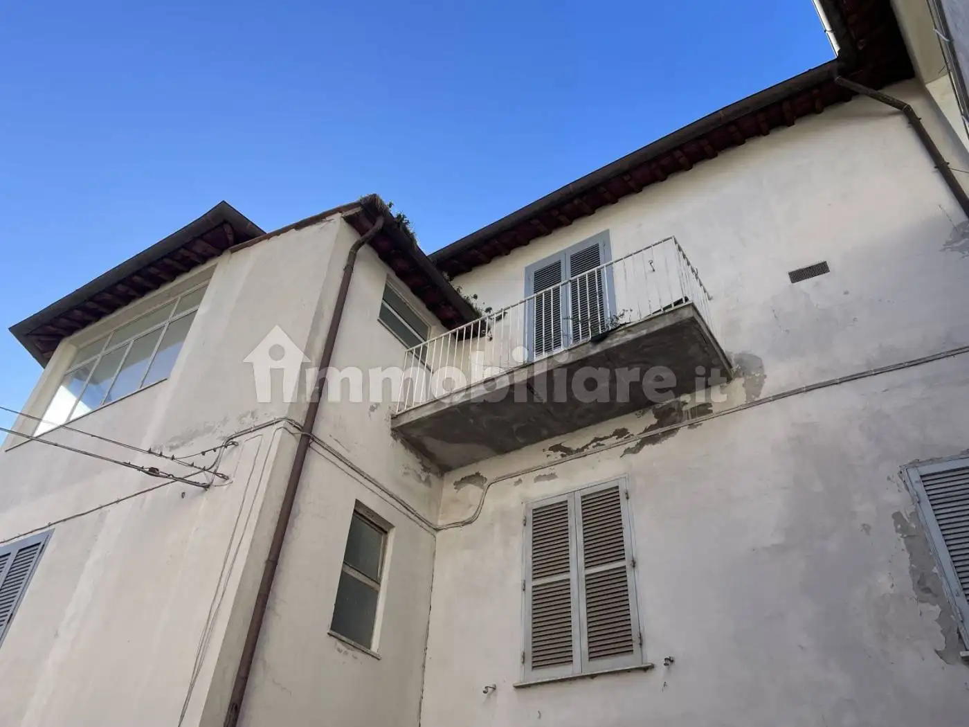 Palazzo - Edificio in Affitto - foto 3