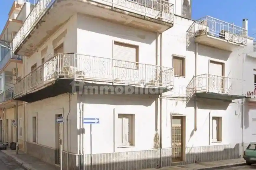Appartamento in vendita a Grottaglie