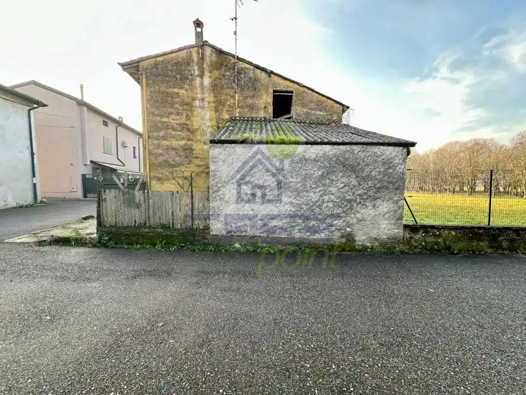 Terratetto unifamiliare via chiesa 52, Centro, Acquanegra Cremonese - foto 4