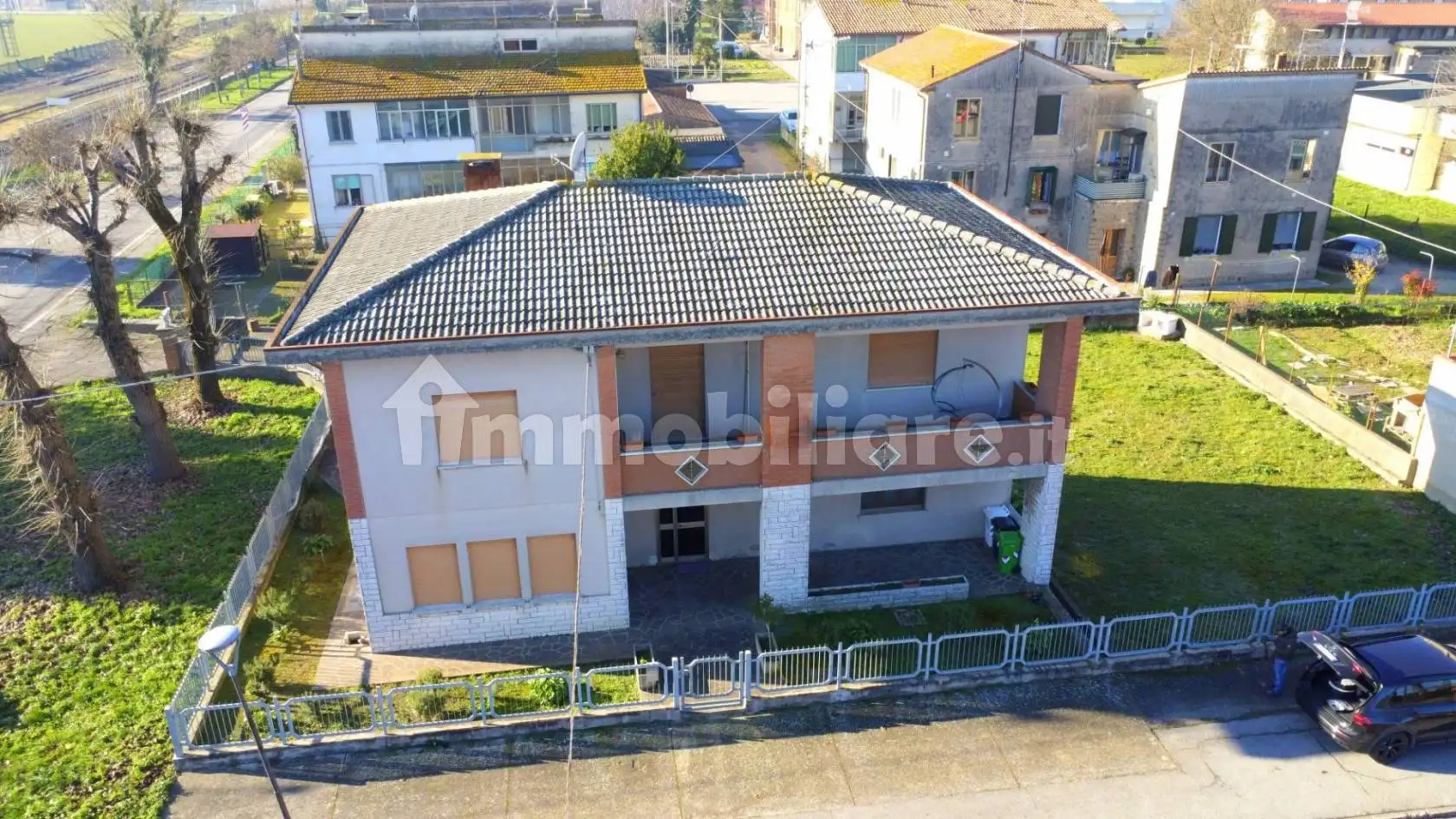Villa in vendita a Costa di Rovigo
