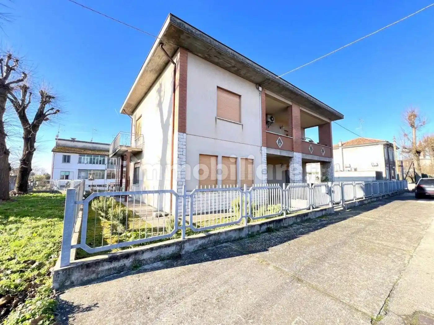 Villa unifamiliare viale Vittorio Emanuele II, Costa di Rovigo - foto 2