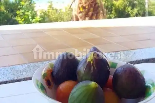 Villa in vendita a Cutro