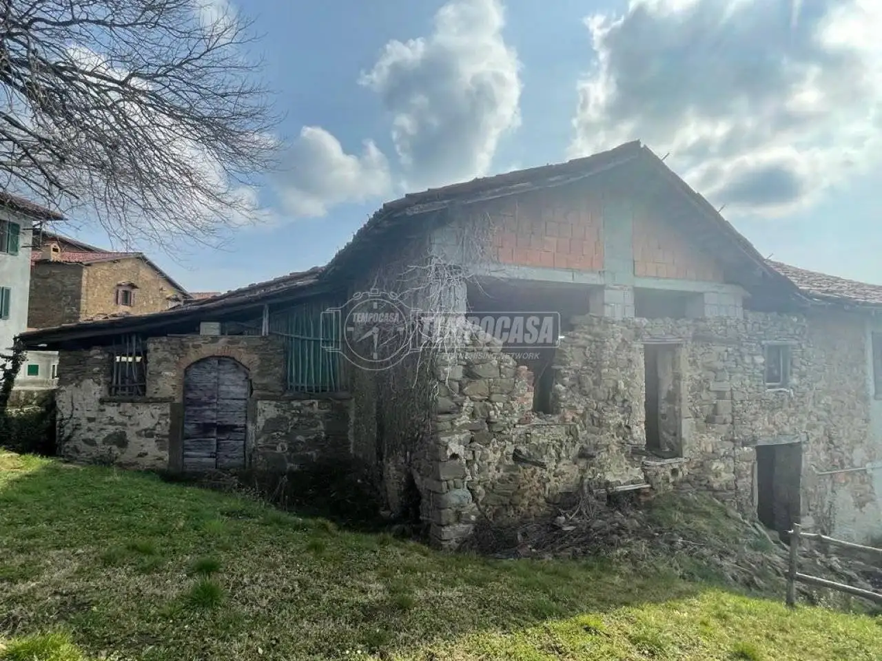 Rustico - Casale in vendita a Colle Brianza