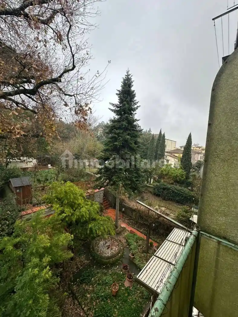Appartamento in vendita a Firenze