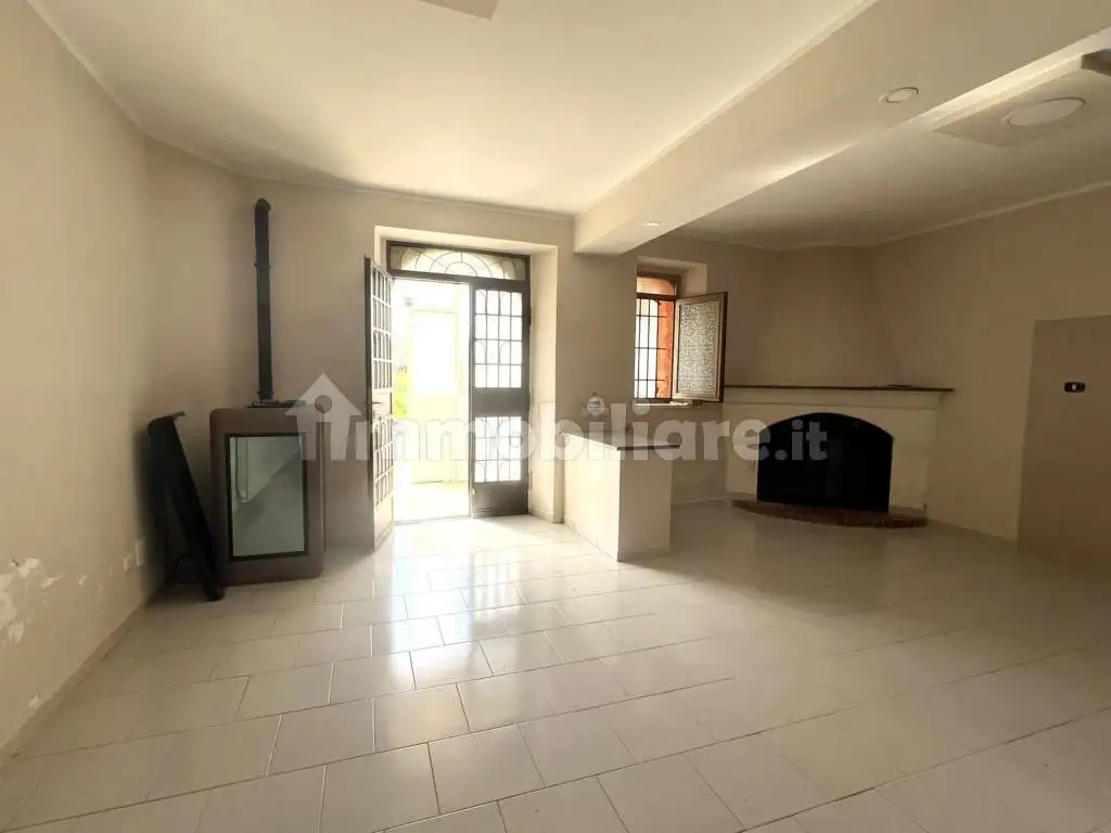 Casa indipendente in vendita a Paduli