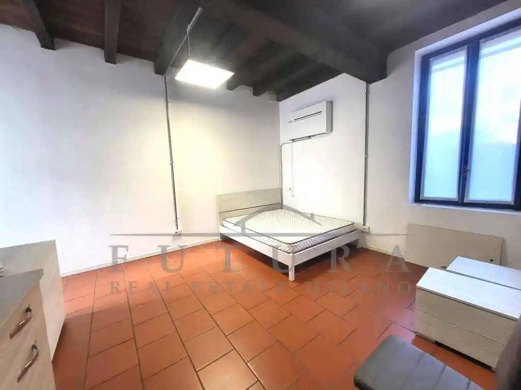 Monolocale buono stato, piano terra, Cascina dei Pomi, Milano - foto 4