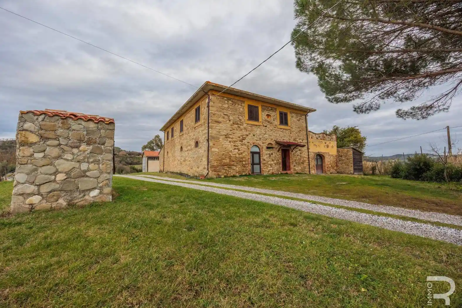 Rustico - Casale in vendita a Montecatini Val di Cecina