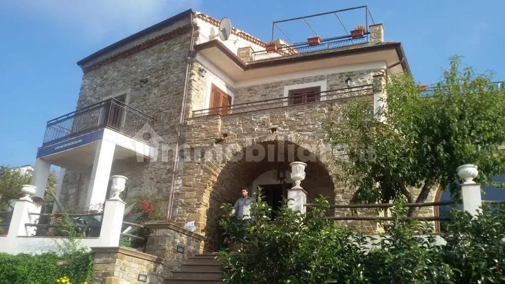 Villa in vendita a Pollica
