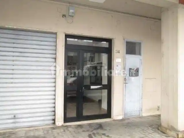 Appartamento via Augusto Bertazzoni 54, Centro, Potenza - foto 2