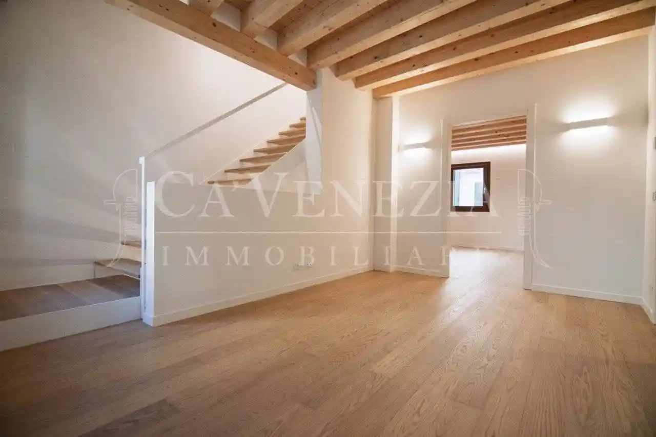 Casa indipendente in vendita a Venezia