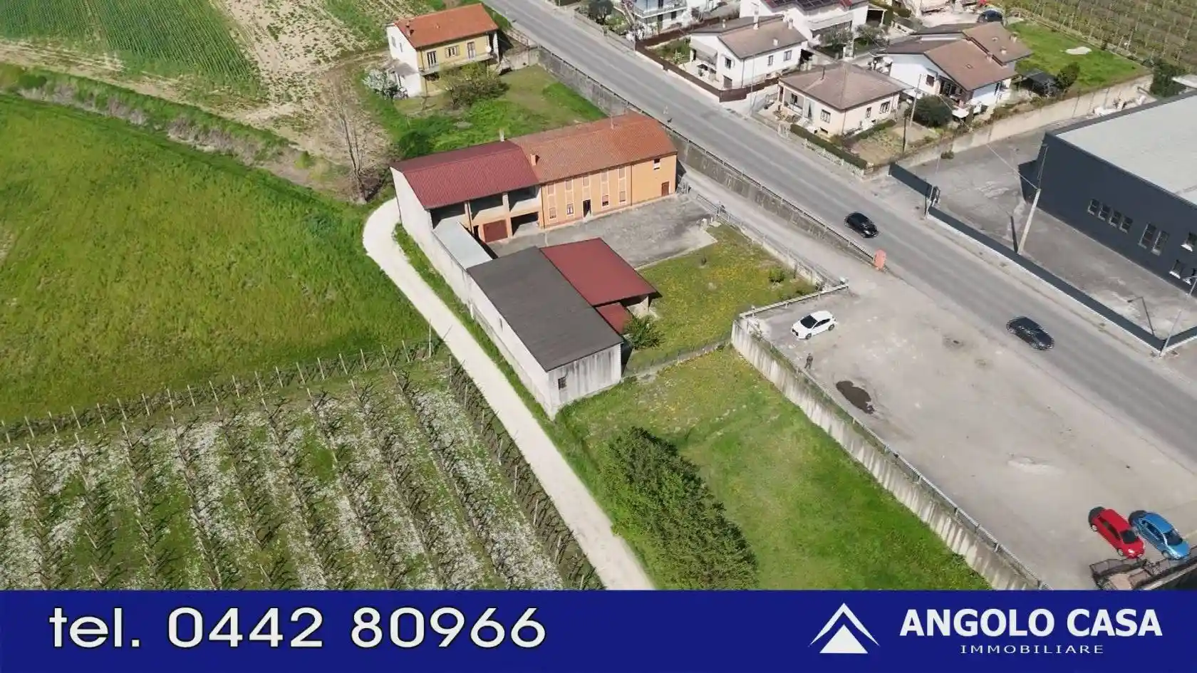 Rustico - Casale in vendita a Soave