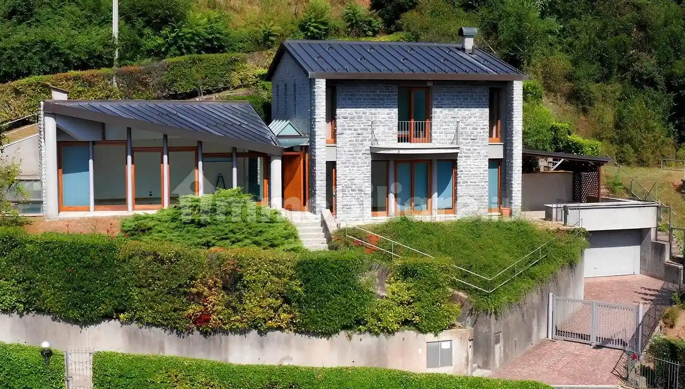Villa in vendita a Cernobbio