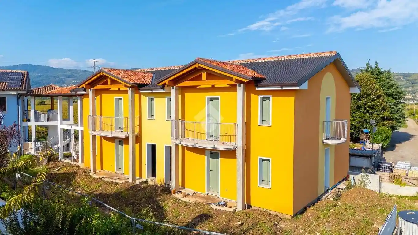 Villetta a schiera in vendita a Montecchia di Crosara