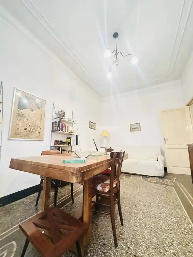 Appartamento in vendita a Genova