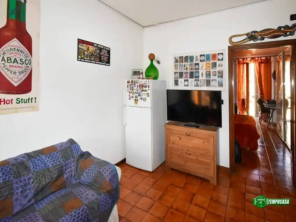 Bilocale da ristrutturare, quarto piano, Cermenate - Abbiategrasso, Milano - foto 3